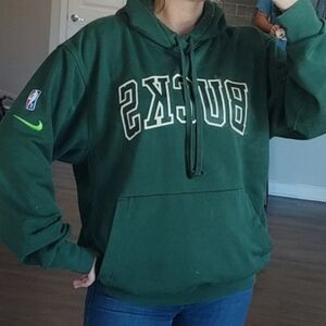 Green Nike Milwaukee Bucks Hoodie
